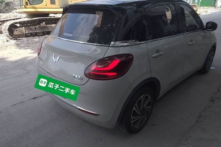 Used Wuling Bingo 2023 333 km Lingxi Connected+ Version
