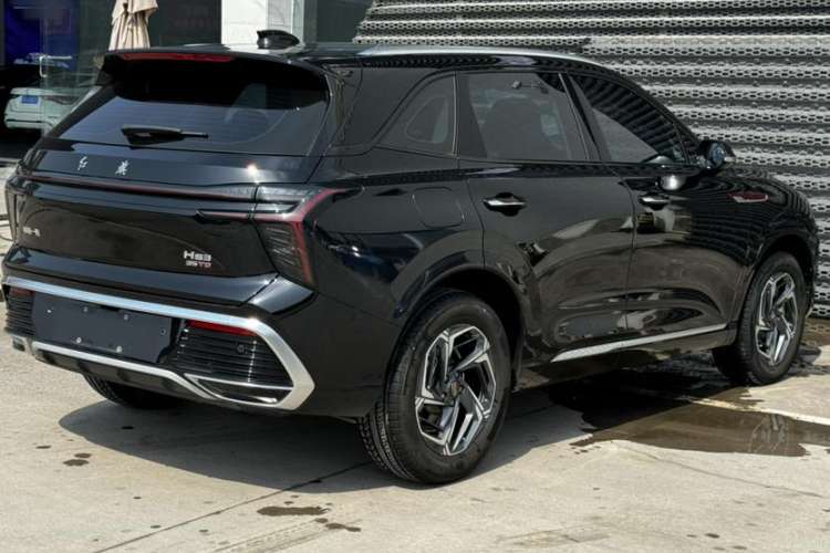 Used Hongqi HS3 2023 1.5T Two-Wheel Drive Shanwei Edition
