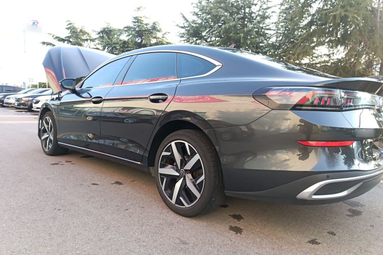 Used Volkswagen Lamando 2023 Lavida L 280TSI DSG Cool & Spicy Edition
