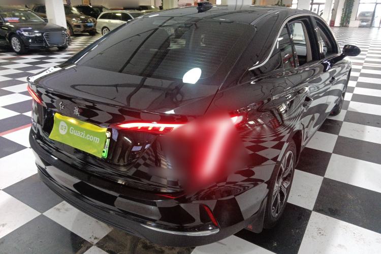 Used Hongqi E-QM5 2023 Base Travel Edition
