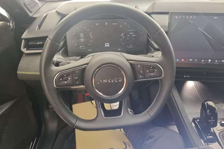 Used Lynk & Co 03 2023 1.5TD DCT JingPro