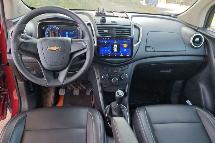 Used Chevrolet Trax 2016 1.4T Manual Two-Wheel Drive Comfort Version with Sunroof
