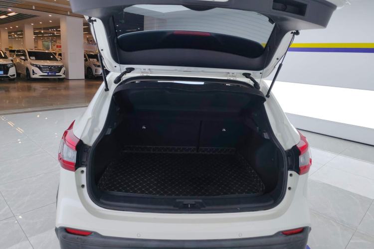 Used Nissan Qashqai 2019 2.0L CVT Flagship Edition
