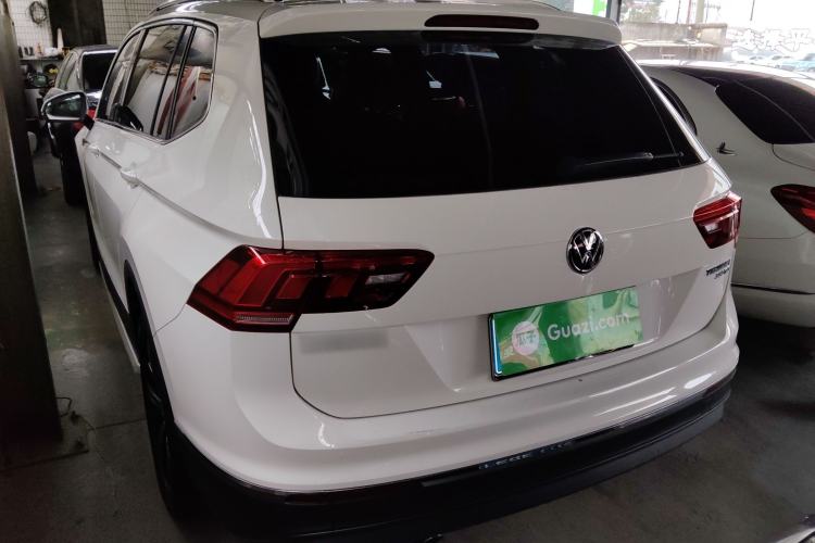 Used Volkswagen Tiguan L 2019 Updated Version 330TSI Automatic Two-Wheel Drive Panoramic Comfort Edition China VI Standard
