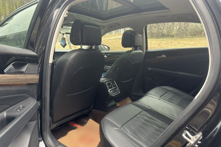 Used Volkswagen Passat 2019 330TSI Luxury Edition China VI Standard