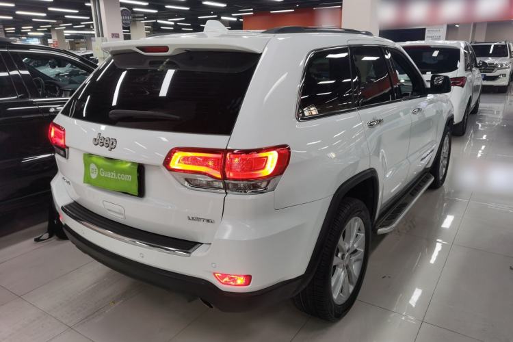 Used  Grand Cherokee 2017 3.0L Comfort Navigation Edition
