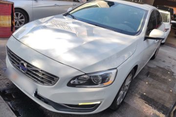 Used Volvo S60 2014 T5 Zhiyi Edition
