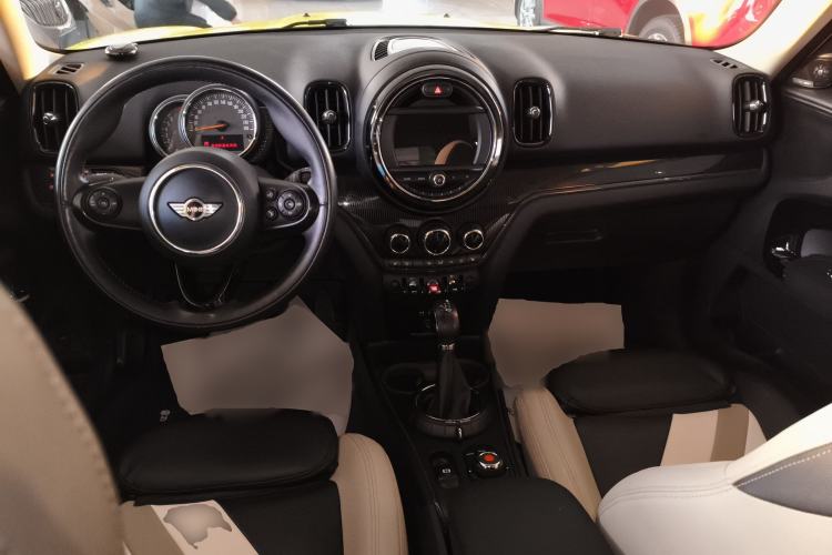 Used  Countryman 2017 1.5T COOPER ALL4 Traveler
