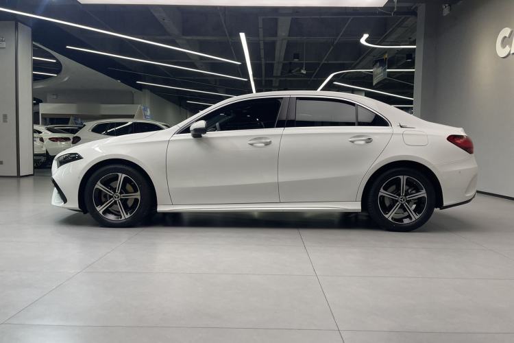 Used Mercedes-Benz A-Class 2025 A 200 L Fashion Model
