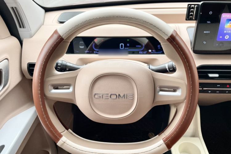 Used Geely Galaxy Panda 2024 Panda Mini 200km Endurance Bear