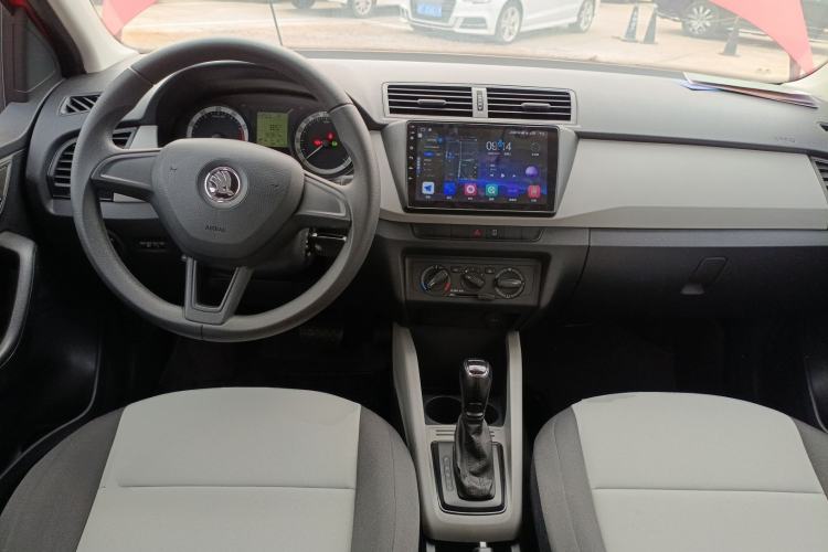 Used Skoda Fabia 2017 1.4L Automatic Car Enjoy Edition
