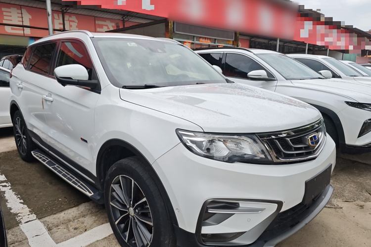 Used Geely Auto Emgrand X7 Sport 2018 1.8TD Automatic Two-Wheel Drive ZhiZun Model with 4G Connectivity
