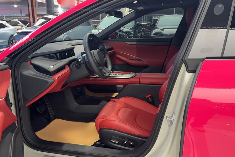 Used  SU7 2024 Rear-Drive Long-Range Intelligent Driving Version
