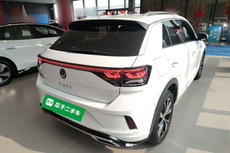 Used Volkswagen T-ROC 2023 300TSI DSG Two-Wheel-Drive Chen Guang Edition
