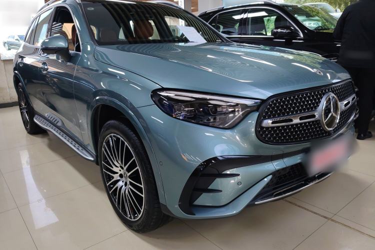 Used Mercedes-Benz GLC 2024 GLC 300 L 4MATIC Luxury Model 5 Seats