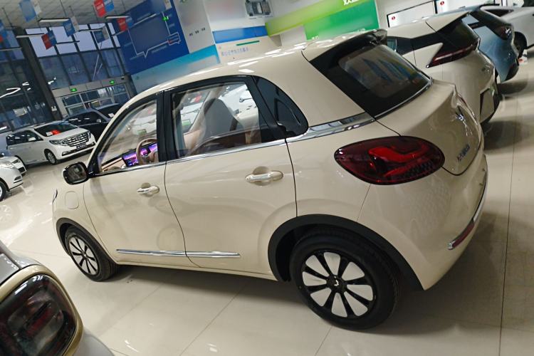 Used Wuling Bingo 2025 333 km Lingxi Connected Version
