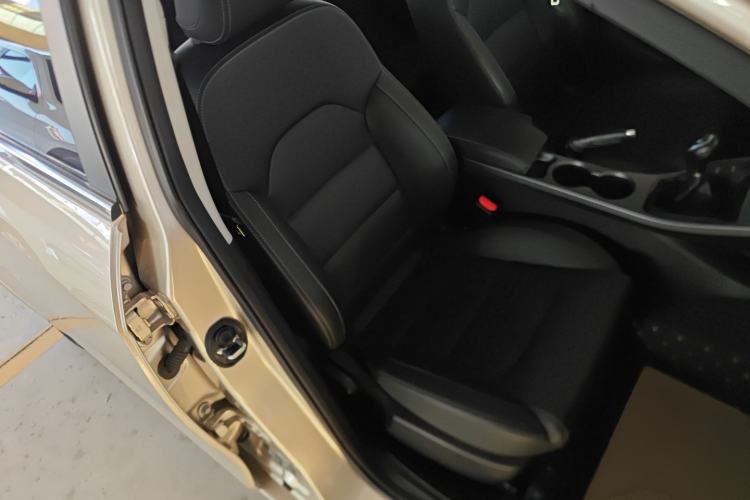 Used Geely Auto Emgrand 2020 1.5L Manual Upward Edition
