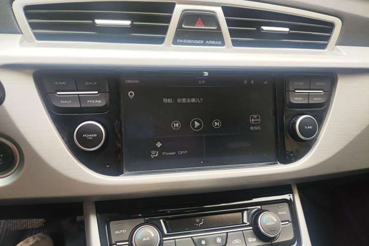 Used Geely Auto Emgrand X7 Sport 2016 1.8TD Automatic Smart Connectivity Version
