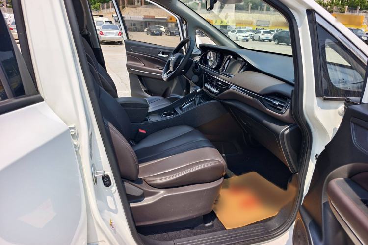 Used GAC Trumpchi M6 2019 270T DCT Luxury Edition (7-seater) China VI
