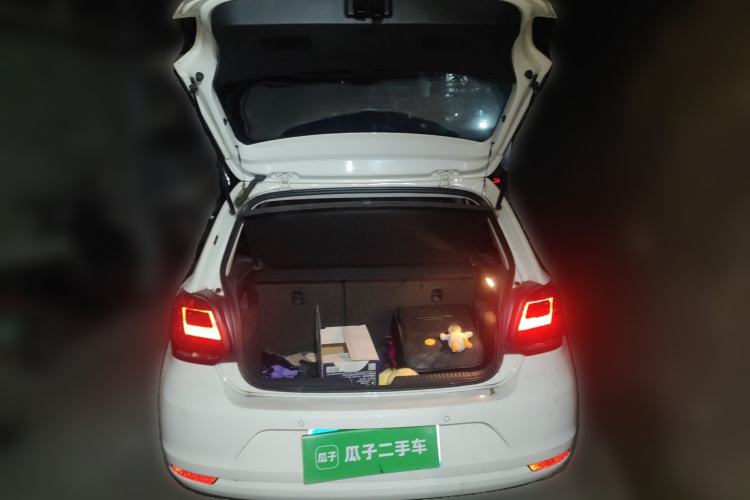 Used Volkswagen Polo 2014 1.6L Automatic Luxury Edition
