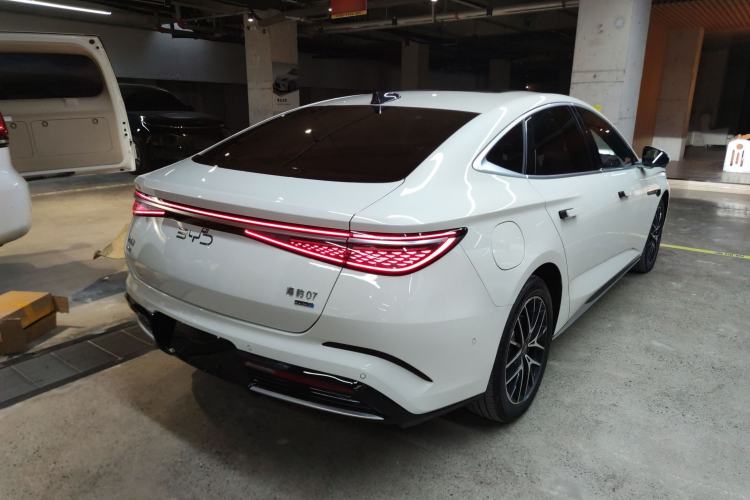 Used BYD Seal 07 DM-i 2025 Intelligent Driving Version DM-i 1.5L 125 km Prestige Edition
