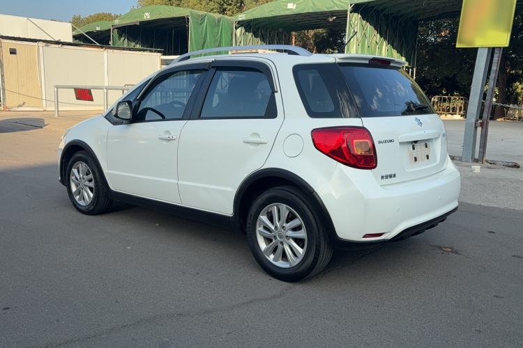Used Suzuki SX4 2013 1.6L Manual CoolRide Model
