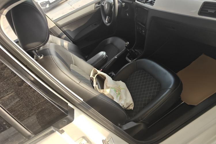 Used Skoda Rapid 2018 1.4L Manual Comfort Edition