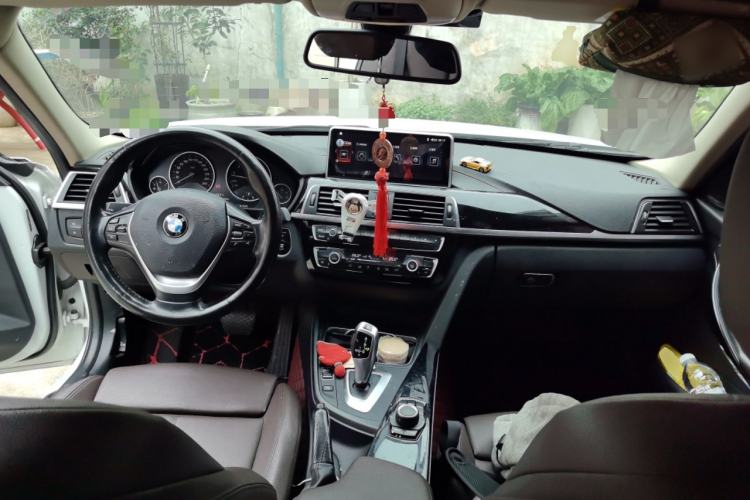 TDK.VehicleDetails.img