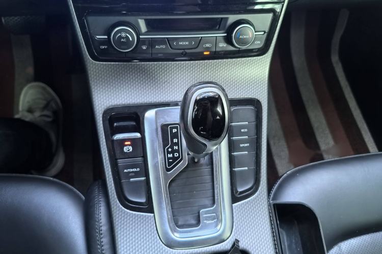 Used Geely Auto Emgrand GS 2016 Elegant Edition 1.8L Automatic LingShang Model
