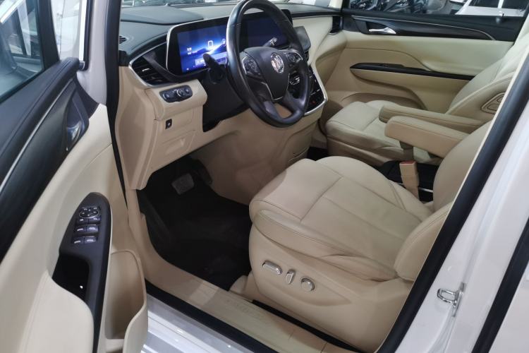 Used Buick GL8 2023 ES Lu Zun Deluxe Model
