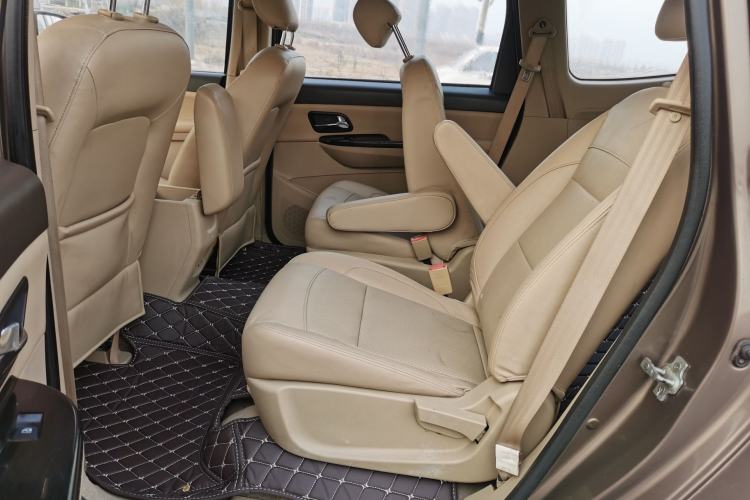 Used Wuling Hongguang 2015 1.5L S1 Comfort China V Standard
