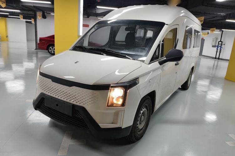 Used Yufeng Yufeng Gold Warehouse 2025 Model PLUS Bus Version, First-Class Cabin