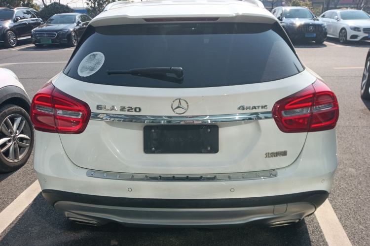 Used Mercedes-Benz GLA 2016 GLA 220 4MATIC Luxury Model