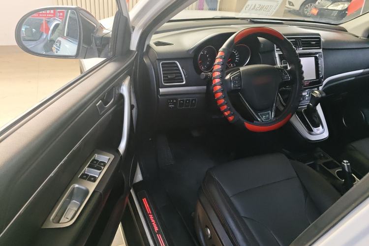 Used Haval H6 2015 Sport Edition 1.5T Automatic Two-Wheel Drive Luxury Model
