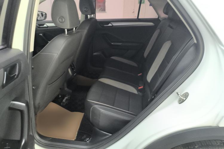 Used Volkswagen T-ROC 2020 230TSI DSG Two-Wheel Drive Advanced Version
