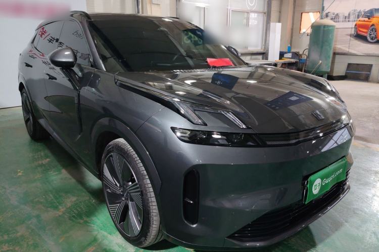 Used Lynk & Co 08 EM-P 2023 120km Long-Range Halo