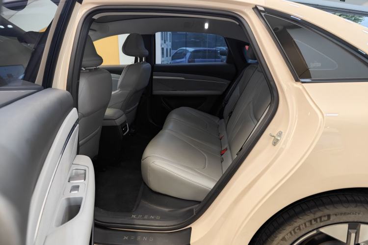 Used XPeng MONA M03 2024 620 with Ultra-Long Range
