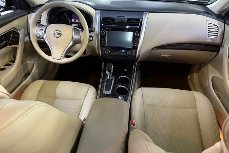 Used Nissan Teana 2013 2.0L XE Fashion Edition
