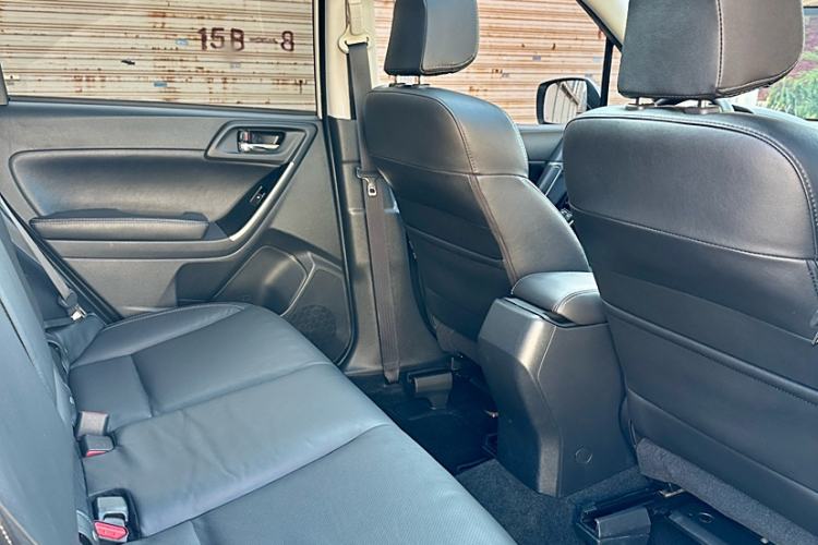 Used Subaru Forester 2016 2.0i Luxury Navigation Edition