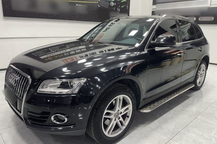 Used Audi Q5 2017 40 TFSI Comfort Model
