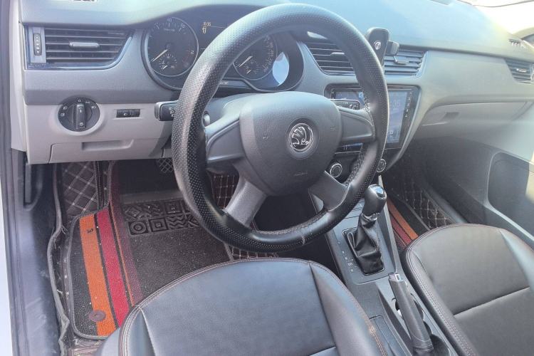 Used Skoda Octavia 2015 1.6L Automatic Eado Edition