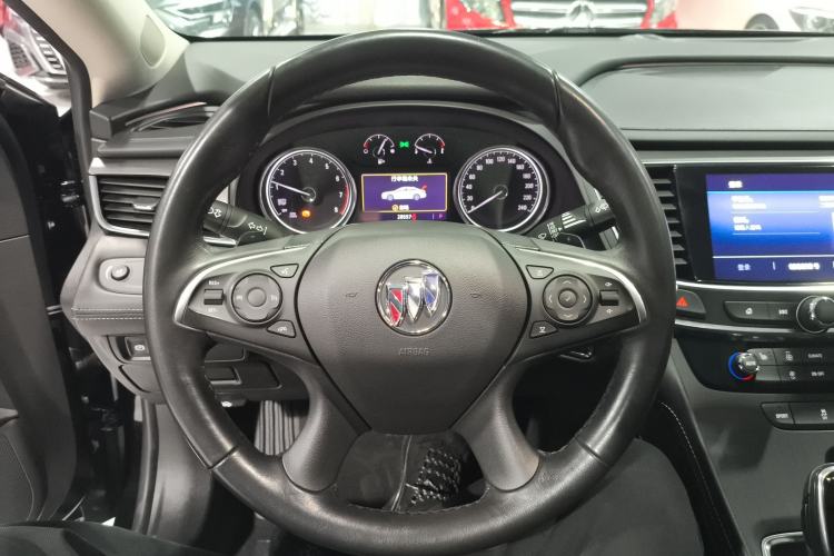 Used Buick LaCrosse 2022 652T Luxury Version