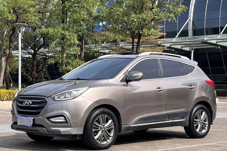 Used Hyundai ix35 2013 2.0L Automatic Two-Wheel Drive Smart GLS China IV Standard
