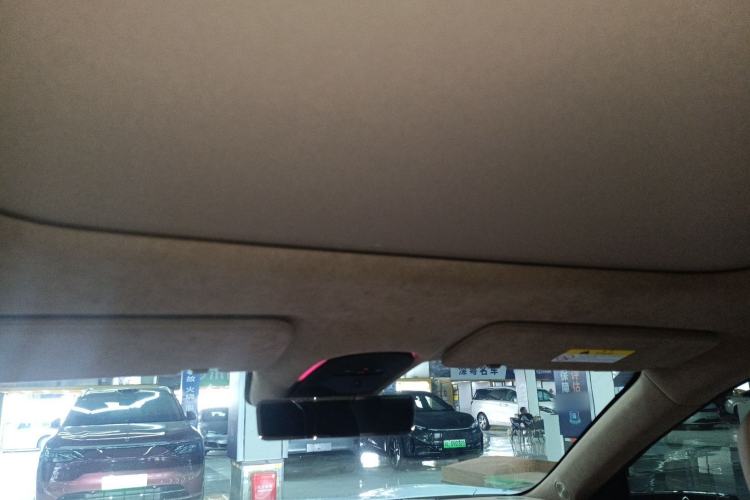 Used  07 2024 Ultra Range-Extended Four-Wheel Drive