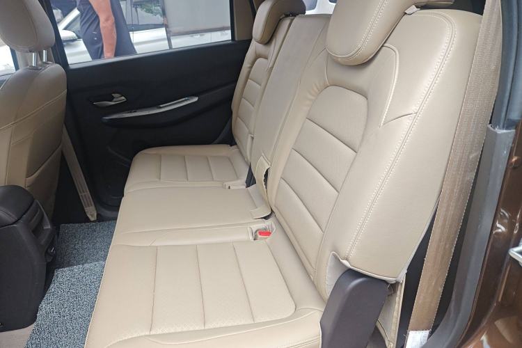 Used Wuling Hongguang 2019 1.5L S Comfort Edition China VI LAR