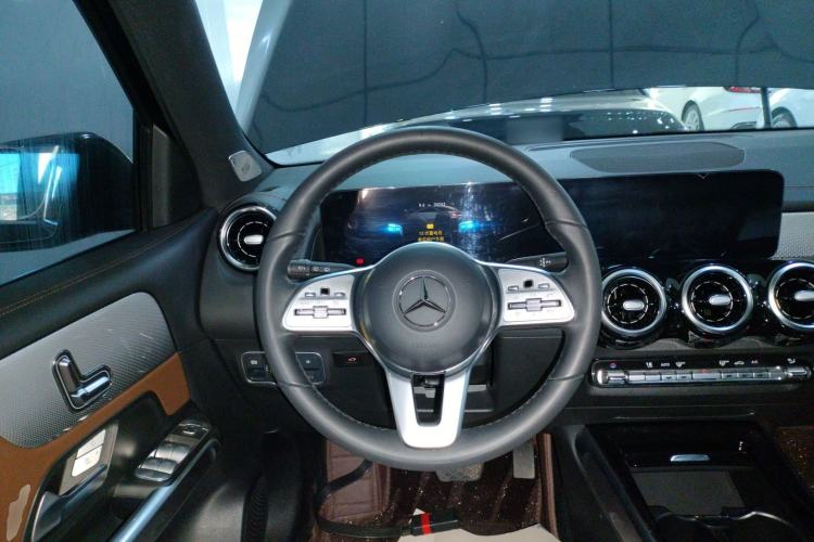 Used Mercedes-Benz GLB 2023 GLB 200 Dynamic Edition
