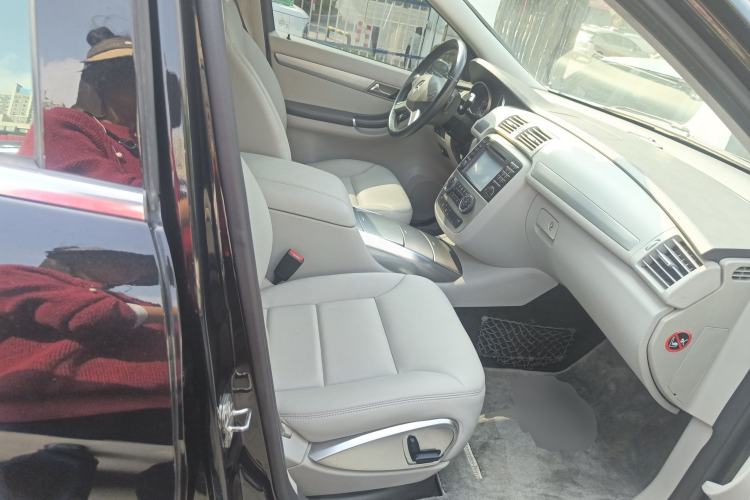 Used Mercedes-Benz R-Class 2011 R 300 L Business Model