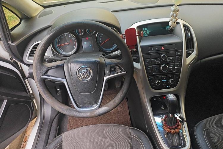 Used Buick GT 2013 XT 1.6L Automatic Fashion Edition
