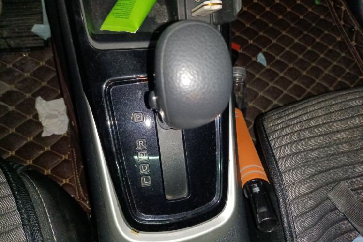 Used Nissan Tiida 2016 1.6L CVT Cool Dynamic Edition