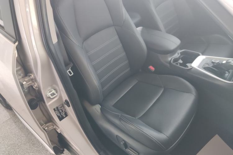 Used Toyota Wildlander 2023 Dual-Motor 2.5L E-CVT Four-Wheel Drive Prestige Edition